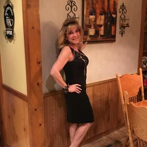 Meet your Posher, Denise